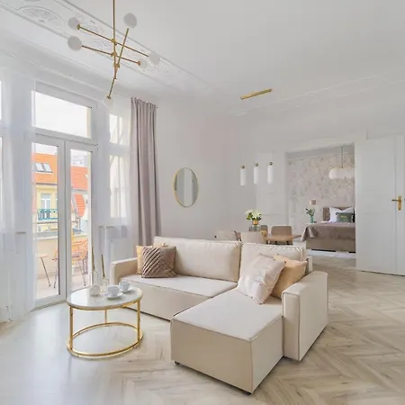 Апартаменти Royal Point *